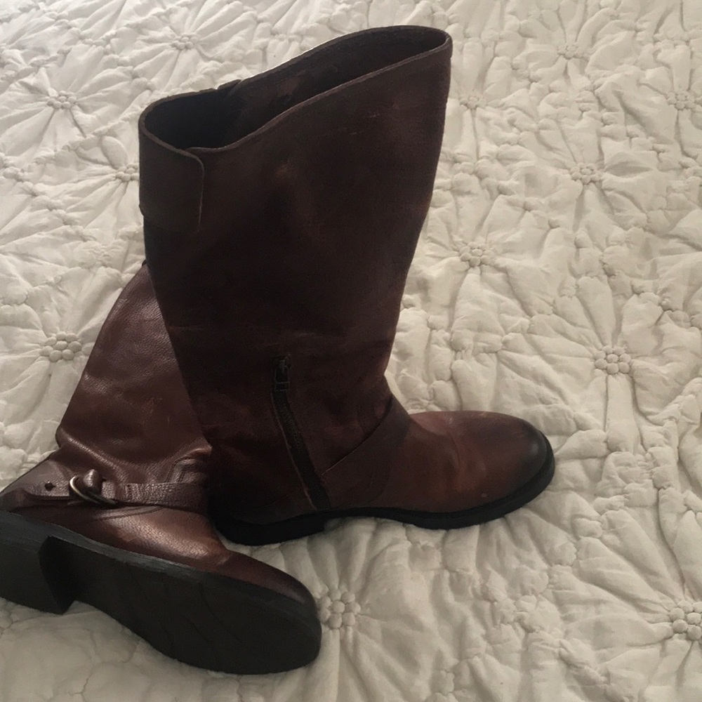 Olukai women’s boot